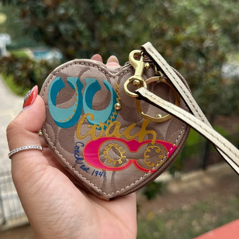 Sold - Picture 6 of 9